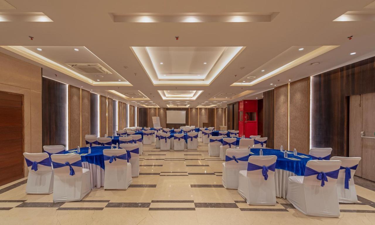 Hotel Saket 27 Nova Deli Exterior foto