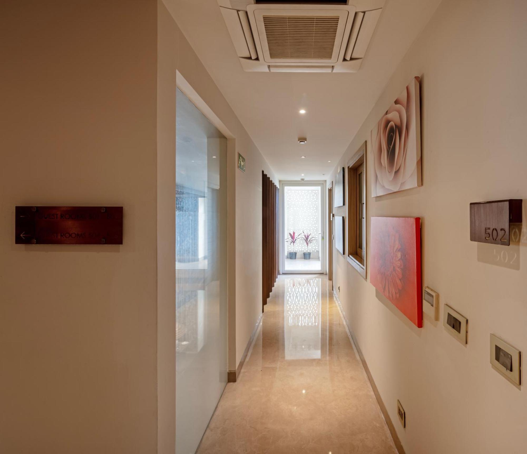 Hotel Saket 27 Nova Deli Exterior foto